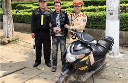 Cảnh sát giao thông Sơn La chặn bắt tên trộm điện thoại di động