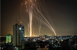 Xung đột Israel-Palestine: Hamas tiếp tục bắn nhiều rocket vào khu vực Tel Aviv