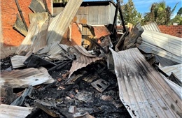Hỏa hoạn thiêu rụi 4 căn nhà ở An Giang