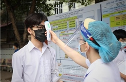 Bắc Giang dừng tổ chức thi tại một điểm trường do phát hiện thí sinh nghi dương tính với SARS-CoV-2