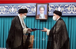 Ông Ebrahim Raisi tuyên thệ nhậm chức Tổng thống Iran
