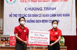 Hội Chữ thập đỏ Hà Nội chia sẻ khó khăn với người dân bị ảnh hưởng bởi dịch COVID-19