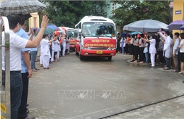 Hà Nam tiếp tục cử 40 cán bộ, nhân viên y tế hỗ trợ TP Hồ Chí Minh chống dịch