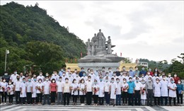 40 bác sĩ, nhân viên y tế Hà Giang lên đường hỗ trợ TP Hồ Chí Minh chống dịch