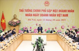 Thủ tướng Phạm Minh Chính gặp mặt các doanh nhân tiêu biểu