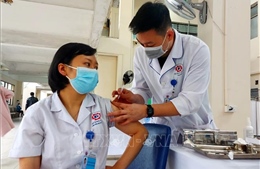 Quảng Ninh đẩy nhanh tiến độ tiêm mũi 3 vaccine phòng COVID-19 