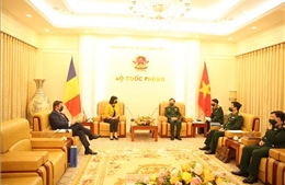 Lãnh đạo Bộ Quốc phòng tiếp Đại sứ Romania tại Việt Nam