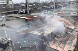 Kịp thời dập tắt vụ cháy tại quán ăn trên đường Nguyễn Xiển, Hà Nội