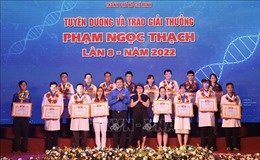 Trao giải thưởng Phạm Ngọc Thạch cho 80 thầy thuốc trẻ tiêu biểu