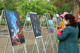Triển lãm ảnh nhân kỷ niệm 47 năm ngày giải phóng tỉnh Kon Tum