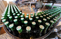 Hãng bia Heineken rút khỏi thị trường Nga
