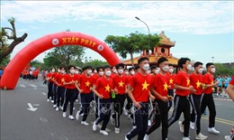 Khoảng 2.000 người tham dự giải chạy việt dã truyền thống ở Thừa Thiên – Huế