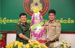 Bộ Chỉ huy Bộ đội Biên phòng tỉnh Tây Ninh chúc Tết các lực lượng vũ trang Campuchia