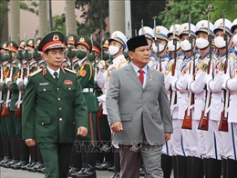 Bộ trưởng Phan Văn Giang đón và hội đàm với Bộ trưởng Quốc phòng Indonesia 