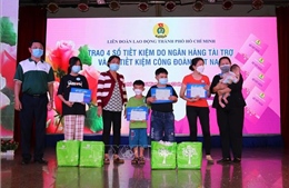 TP Hồ Chí Minh: Tặng sổ tiết kiệm cho 114 trẻ mồ côi do dịch COVID-19