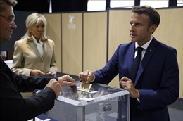 Bầu cử Quốc hội Pháp: Cạnh tranh giữa hai liên minh NUPES và &#39;Cùng nhau&#39;