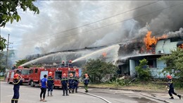 Cơ bản khống chế được vụ cháy trong Khu công nghiệp Phú Tài