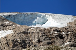 Italy xác nhận 11 người thiệt mạng trong vụ lở băng trên dãy Alps 