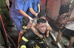 Hà Nội: Kịp thời đưa 4 người thoát khỏi đám cháy lúc rạng sáng
