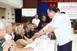 Chủ tịch Quốc hội gặp mặt người có công với cách mạng tiêu biểu tỉnh Quảng Nam