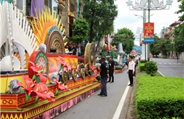 Diễu hành đường phố tại Lễ hội Carnival Hòa Bình năm 2022