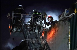 Tiếp tục khống chế vụ cháy khiến 3 chiến sĩ PCCC hy sinh tại Cầu Giấy (Hà Nội) 