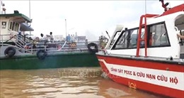 Dập tắt kịp thời vụ cháy tàu chở xăng trên sông Đồng Nai  