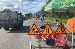 Sớm khắc phục hư hỏng trên Quốc lộ 1 qua Phú Yên trước mùa mưa
