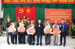 Phó Chủ tịch Quốc hội Nguyễn Khắc Định thăm, tặng quà Tết tại Bình Thuận