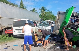Tai nạn đường bộ tại Philippines khiến nhiều cảnh sát thiệt mạng