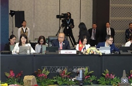 Việt Nam tham dự Hội nghị Bộ trưởng ASEAN với các đối tác