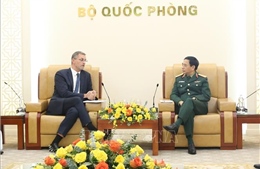 Việt Nam - Pháp tăng cường hợp tác quốc phòng