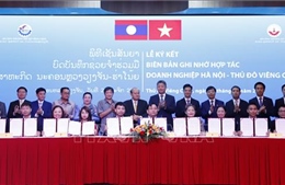 Hà Nội - Viêng Chăn ký nhiều biên bản hợp tác tăng cường giao thương