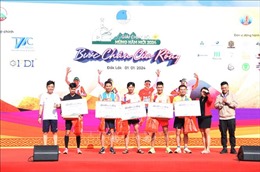 Trên 600 vận động viên chạy bộ mừng năm mới tại Đắk Lắk