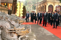 Chủ tịch nước Võ Văn Thưởng và Tổng thống Philippines tham quan Hoàng thành Thăng Long