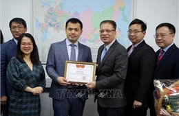 Đại sứ Đặng Minh Khôi chúc Tết đại diện tập đoàn dầu khí Việt Nam tại Nga