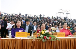 Phó Chủ tịch nước Võ Thị Ánh Xuân dự Lễ khai hội chùa Tam Chúc