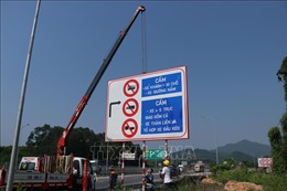 Kiến nghị điều chỉnh phân luồng giao thông trên cao tốc Cam Lộ - La Sơn đoạn qua Quảng Trị