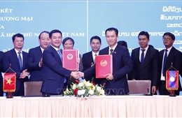 Ký kết mới Hiệp định Thương mại Việt Nam - Lào
