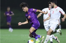 VCK U23 châu Á 2024: HLV Hoàng Anh Tuấn yêu cầu học trò chủ động trong các pha dứt điểm