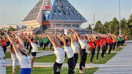Ngày Quốc tế Yoga lần thứ 10 với chủ đề &#39;Yoga - trao quyền cho phái đẹp&#39;