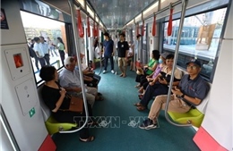 Bàn cách để xe buýt, metro cạnh tranh với phương tiện cá nhân