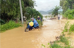 Khẩn trương di dời 348 hộ dân ra khỏi vùng nguy hiểm ở Tuyên Quang