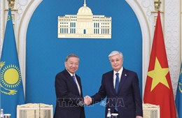 Tuyên bố chung về việc thiết lập quan hệ Đối tác chiến lược Việt Nam - Kazakhstan