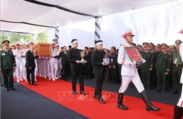 Lễ an táng nguyên Chủ tịch nước Trần Đức Lương tại Quảng Ngãi