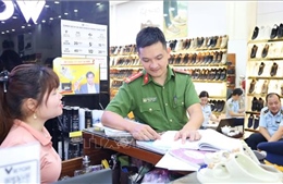 Thanh Hóa: Tạm giữ toàn bộ lô hàng giả thương hiệu nổi tiếng