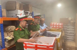 Liên tiếp phát hiện hàng hóa không rõ nguồn gốc