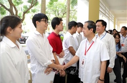 Kỳ thi tốt nghiệp THPT 2025: 10 thí sinh bị đình chỉ thi trong buổi thi môn Ngữ văn