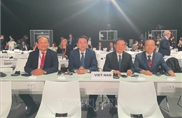 Phó Thủ tướng Chính phủ Hồ Đức Phớc gặp Thủ tướng Tây Ban Nha Pedro Sanchez