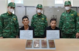 Bắt quả tang 4 đối tượng mua bán trái phép ma túy ở khu vực biên giới